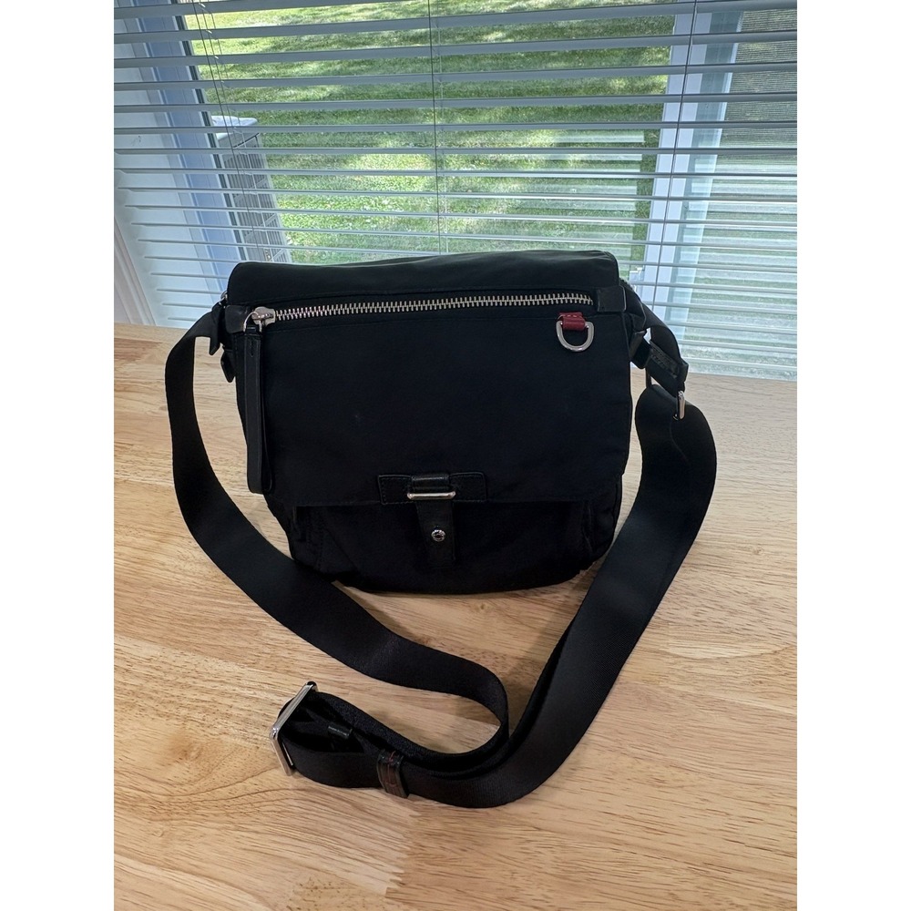 Tumi Voyageur Lugano Messenger Crossbody Bag Black Nylon Leather Trim Unisex
